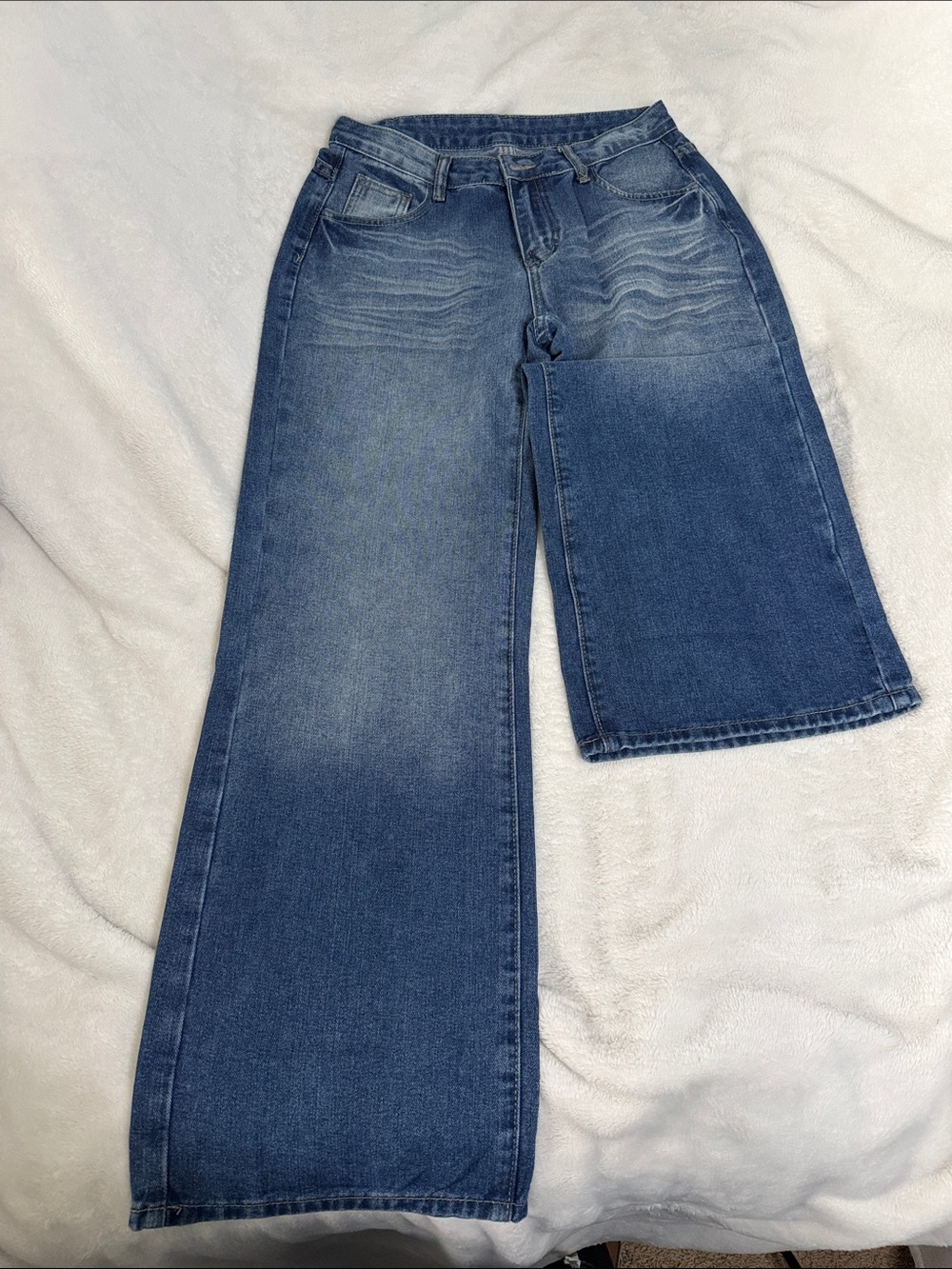 SHEIN Women's Wide-Leg Washed Blue Denim Jeans